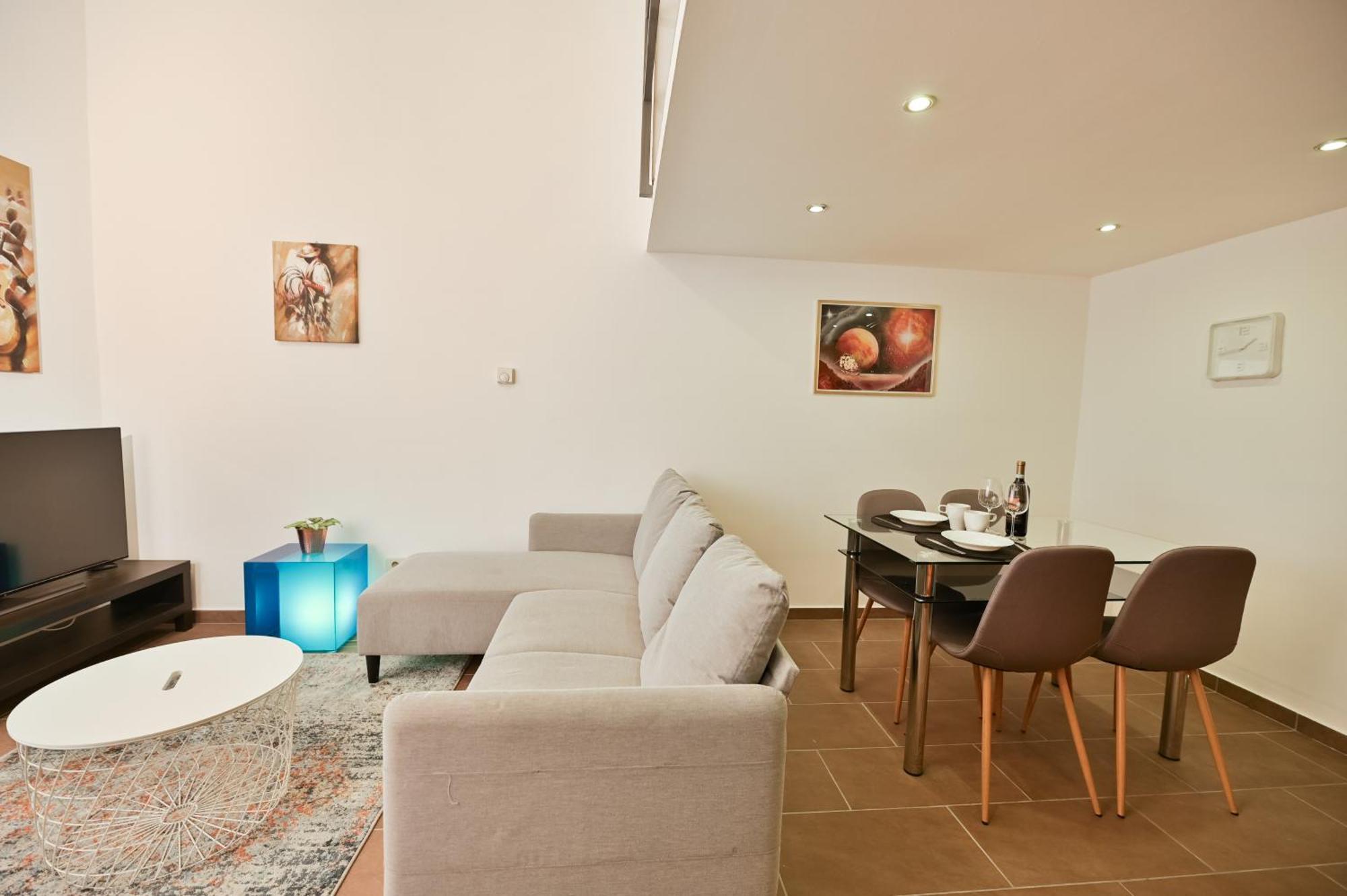 Danube Dwelling Akacfa 41 Lägenhet Budapest Exteriör bild